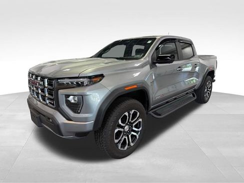 Used 2024 GMC Canyon AT4 w/ Technology Package AWD/4WD image 1