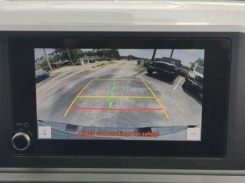 Used 2025 Toyota Tacoma SR image 22