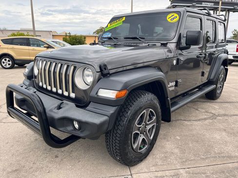 Used 2018 Jeep Wrangler Unlimited Sport S image 7