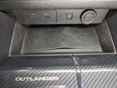 Used 2022 Mitsubishi Outlander SE AWD/4WD image 30