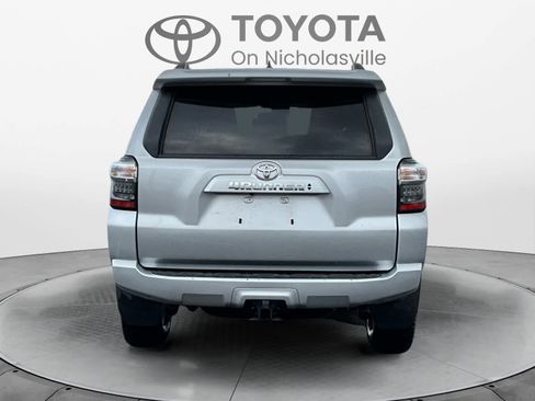 Used 2024 Toyota 4Runner SR5 image 5