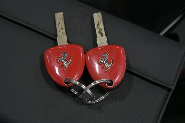 Used 2013 Ferrari 458 Spider RWD image 72