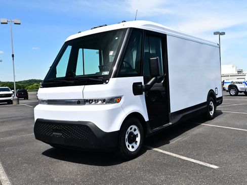 Used 2024 Chevrolet Brightdrop 600 w/ Commercial Equipment Package AWD/4WD image 4
