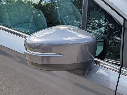 Used 2018 Honda Odyssey EX image 10