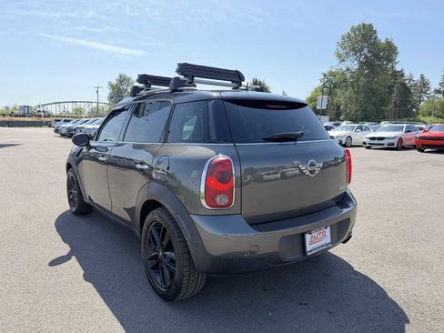 Used 2012 MINI Cooper Countryman FWD image 6