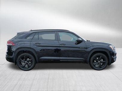 New 2026 Volkswagen Atlas Cross Sport SEL R-Line