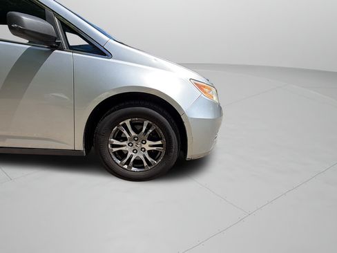 Used 2012 Honda Odyssey EX image 22