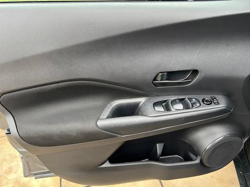 Used 2024 Nissan Kicks S FWD image 16