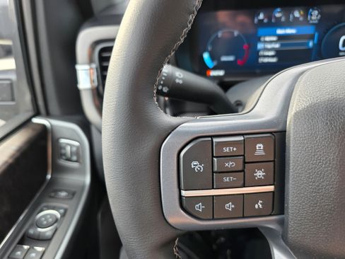 New 2026 Ford F250 Lariat w/ Lariat Premium Package image 16