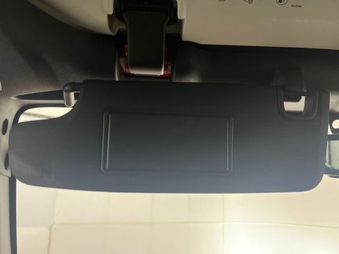 Used 2017 Jeep Wrangler Unlimited Rubicon w/ Connectivity Group image 72