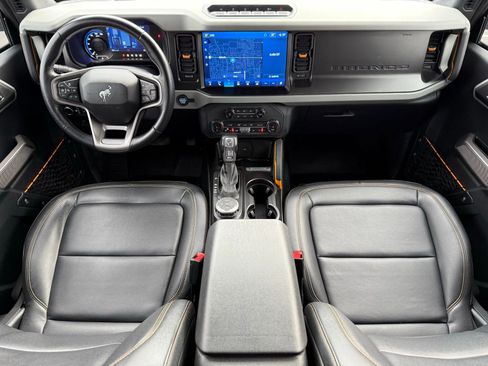 Certified 2022 Ford Bronco Badlands image 17