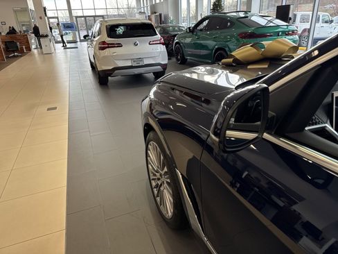 New 2026 BMW X7 xDrive40i image 6