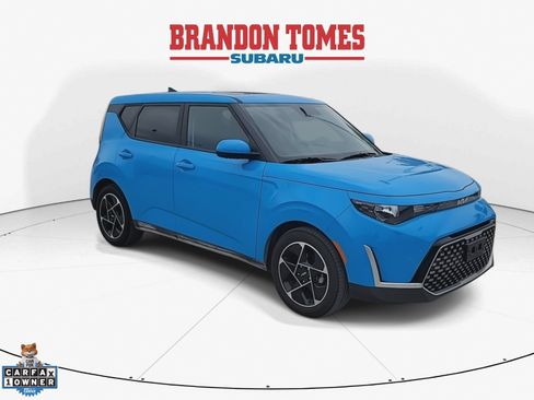 Used 2023 Kia Soul EX FWD image 2