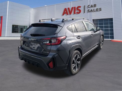 Used 2024 Subaru Crosstrek 2.0i Premium image 6