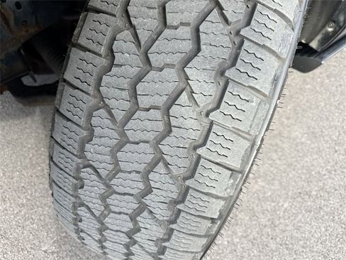 Used 2016 Ford Expedition EL Limited w/ Equipment Group 301A image 41