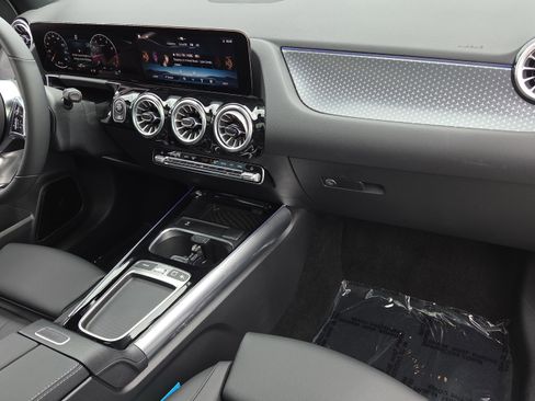 Certified 2026 Mercedes-Benz GLA 250 image 16