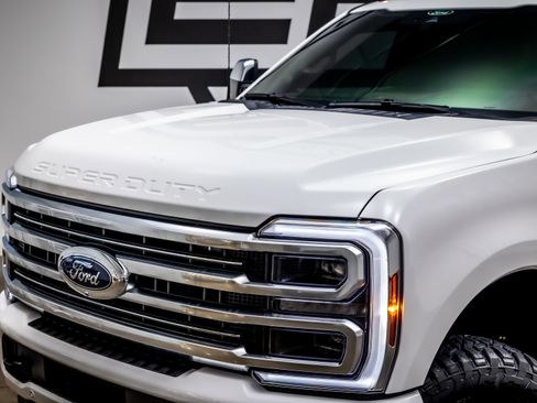 Used 2026 Ford F350 Platinum w/ Platinum Plus Package image 29