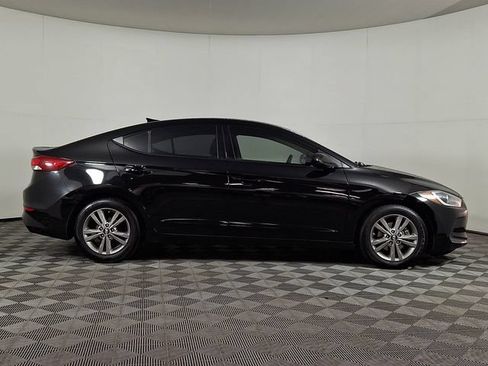 Used 2017 Hyundai Elantra SE FWD image 10