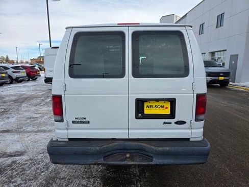 Used 2009 Ford E-150 and Econoline 150 Extended image 8