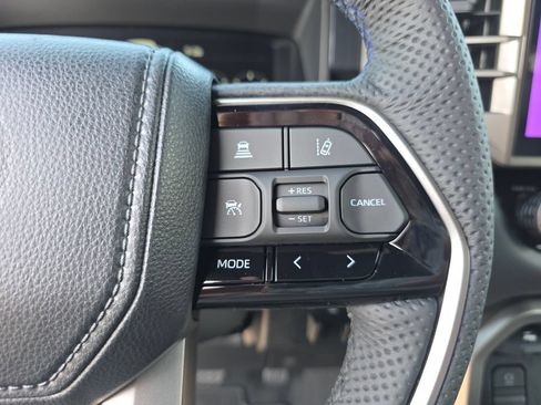 New 2026 Toyota Sequoia Platinum AWD/4WD image 32