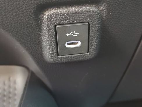 Used 2025 Toyota Corolla SE FWD image 16