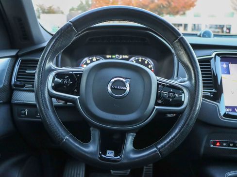 Used 2018 Volvo XC90 T6 R-Design w/ Convenience Package image 33