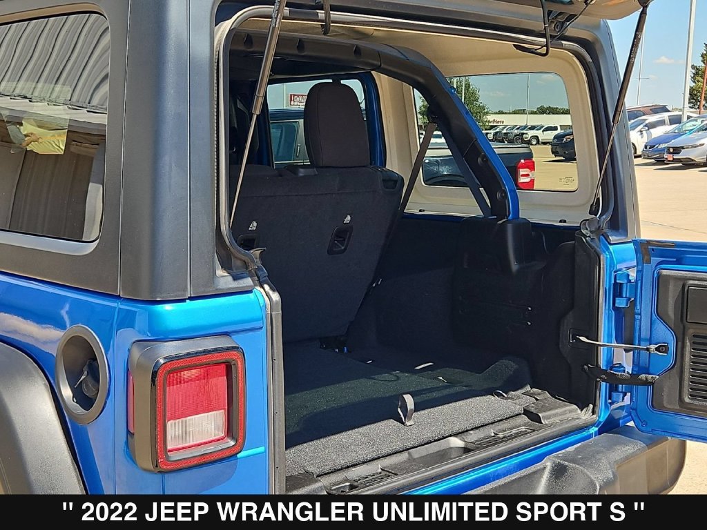 Used 2022 Jeep Wrangler Unlimited Sport AWD/4WD image 34