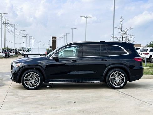 Certified 2025 Mercedes-Benz GLS 450 4MATIC image 5