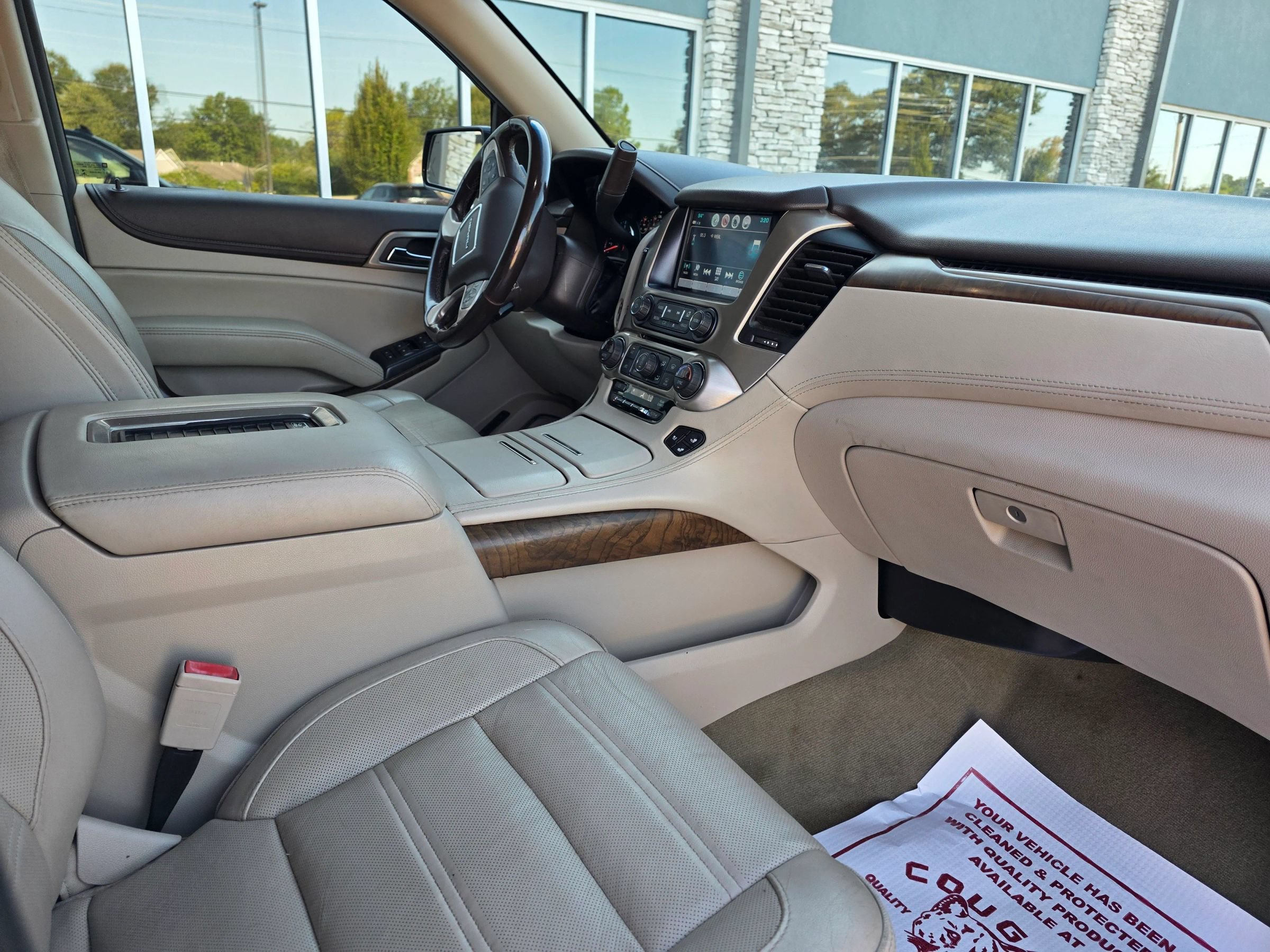 Used 2018 GMC Yukon Denali AWD/4WD image 6