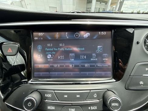 Used 2019 Buick Envision Essence FWD image 16
