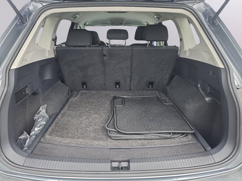Used 2021 Volkswagen Tiguan S AWD/4WD image 28