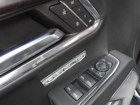 Used 2024 GMC Sierra 1500 Denali image 17