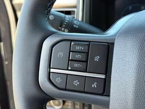 New 2025 Ford F250 Lariat w/ Black Appearance Package image 11