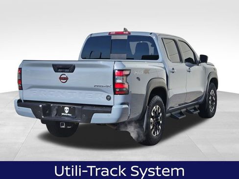 Used 2023 Nissan Frontier PRO-4X w/ Pro Convenience Package AWD/4WD image 10