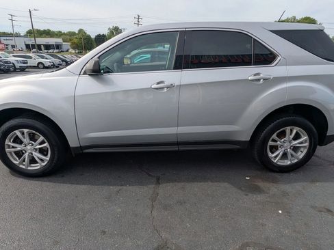 Used 2017 Chevrolet Equinox LS image 4
