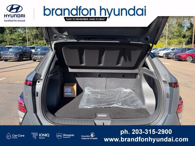 Used 2024 Hyundai Kona SEL AWD/4WD image 32