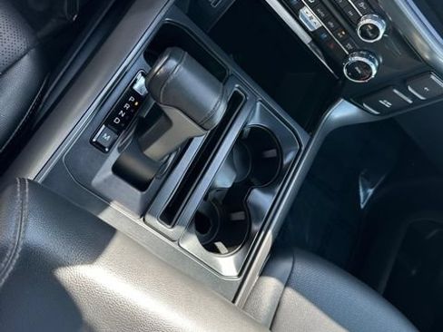Certified 2025 Ford F150 Lariat AWD/4WD image 19