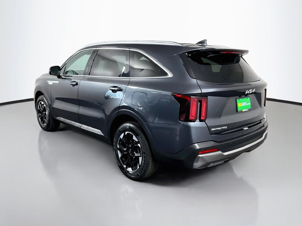 Used 2024 Kia Sorento S AWD/4WD image 7