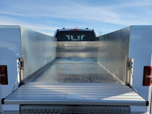 New 2026 Ford F350 XL w/ XL Chrome Package AWD/4WD image 11