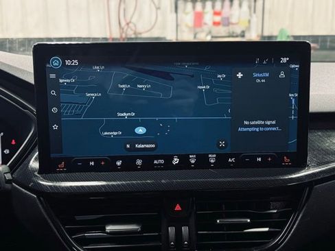 Used 2023 Ford Escape ST-Line w/ Tech Pack #1 image 35