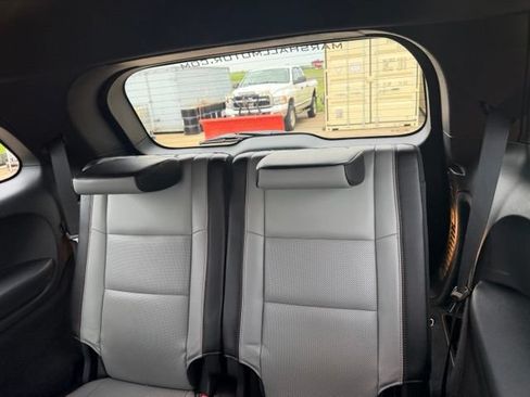 Used 2023 Dodge Durango GT AWD/4WD image 13