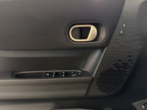 New 2026 MINI Cooper 4-Door Hardtop FWD image 12