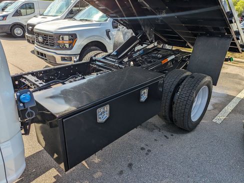 New 2025 Ford F450 XL image 30