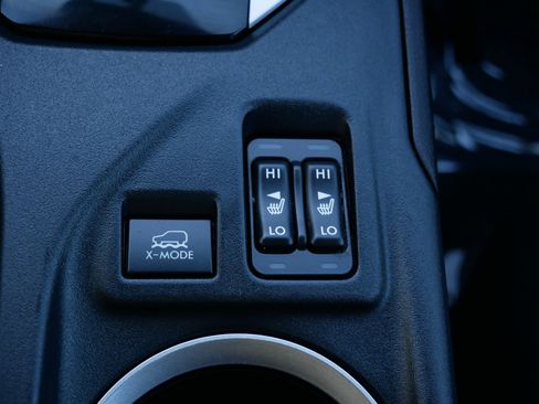 Used 2023 Subaru Crosstrek 2.5i Limited image 32