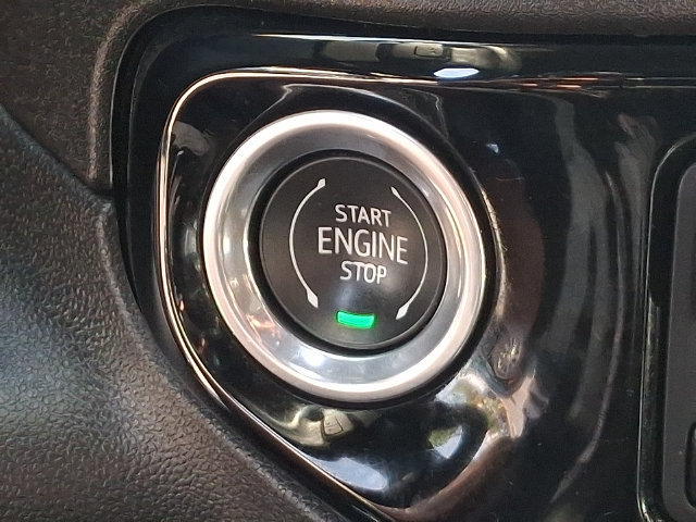Used 2024 Chevrolet Silverado 1500 RST AWD/4WD image 19