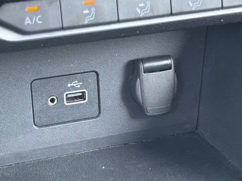Certified 2022 Nissan Sentra S w/ Lighting Package FWD image 14