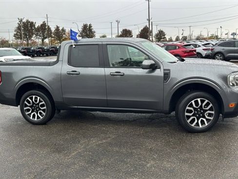 Certified 2022 Ford Maverick Lariat w/ Lariat Luxury Package image 3