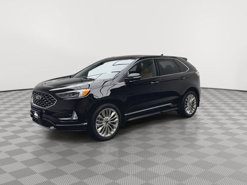 Certified 2024 Ford Edge Titanium w/ Titanium Elite Package AWD/4WD image 37