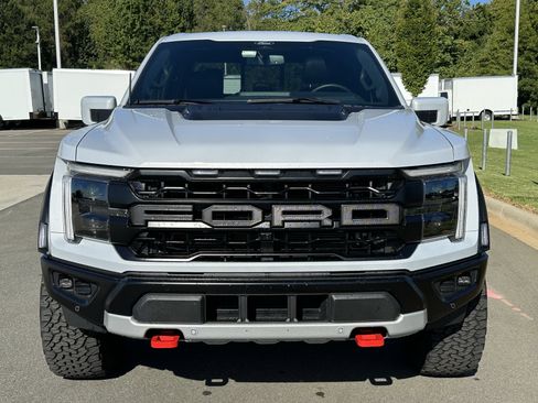 Used 2025 Ford F150 Raptor AWD/4WD image 4