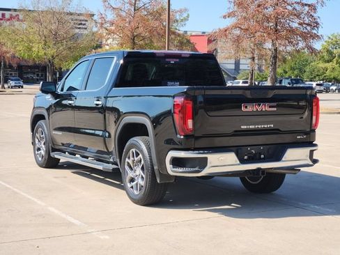 Used 2025 GMC Sierra 1500 SLT RWD image 7